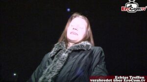 Frau überredet